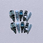Long Stiletto Press on Fake Nails Blue Heart Diamond Bow Decoration False Nail Y2K Fashion Artificial Nail Handmade Acrylic Nail - Image 2