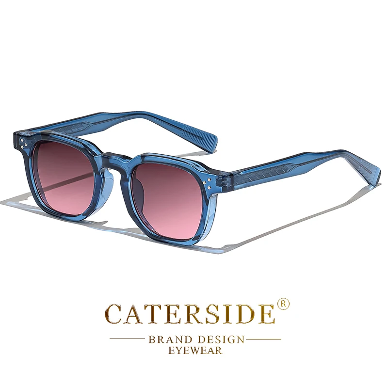 C09 Blue Red