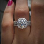 Huitan Luxury Silver Color Engagement Wedding Rings for Women Elegant Cushion Shaped Design Hot Sale Female Ring Fashion Jewelry - Image 2